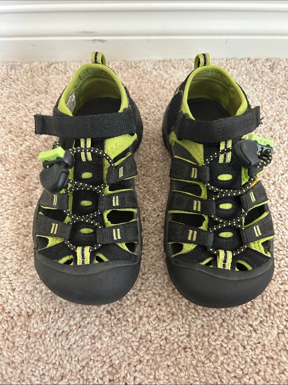 Keen Newport H2 Youth Sandals - Black/Lime Green